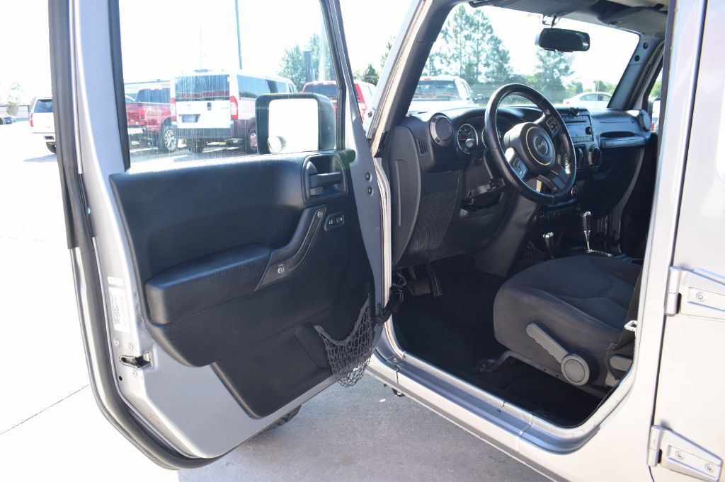 2016 Jeep Wrangler Unlimited Sport S - Photo 9