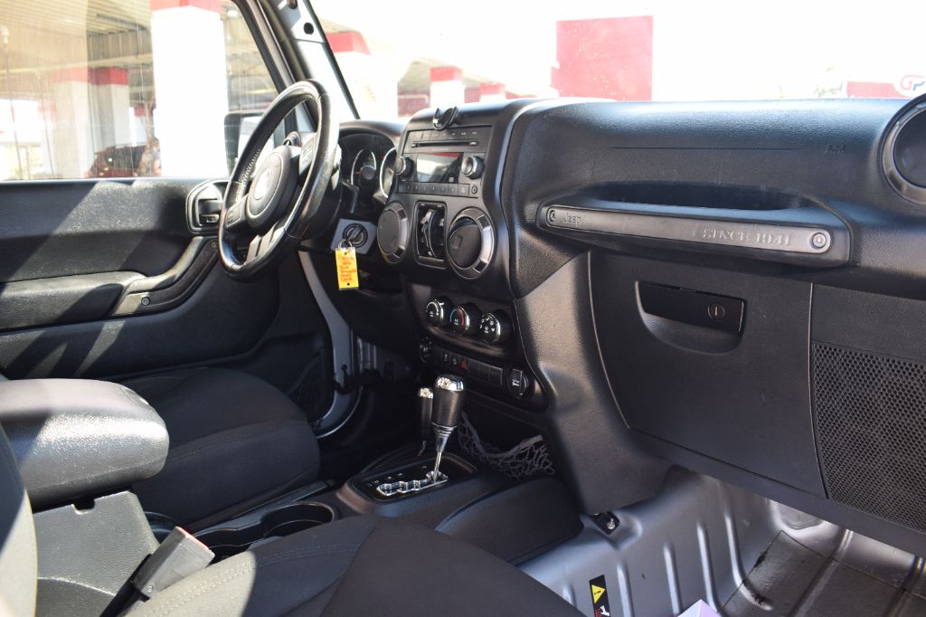 2016 Jeep Wrangler Unlimited Sport S - Photo 18