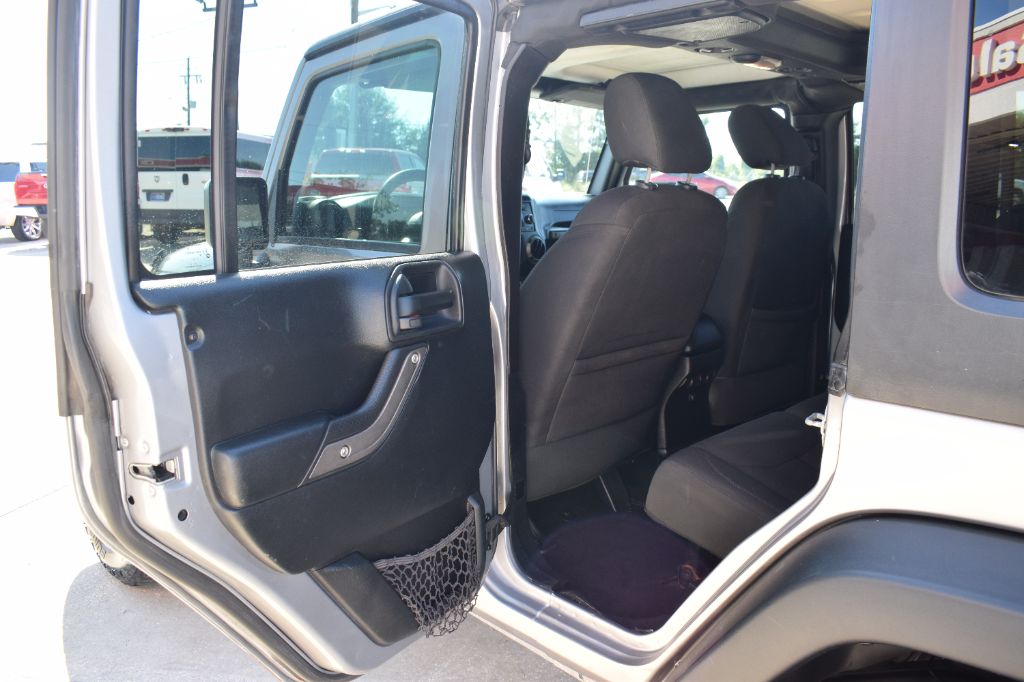 2016 Jeep Wrangler Unlimited Sport S - Photo 12