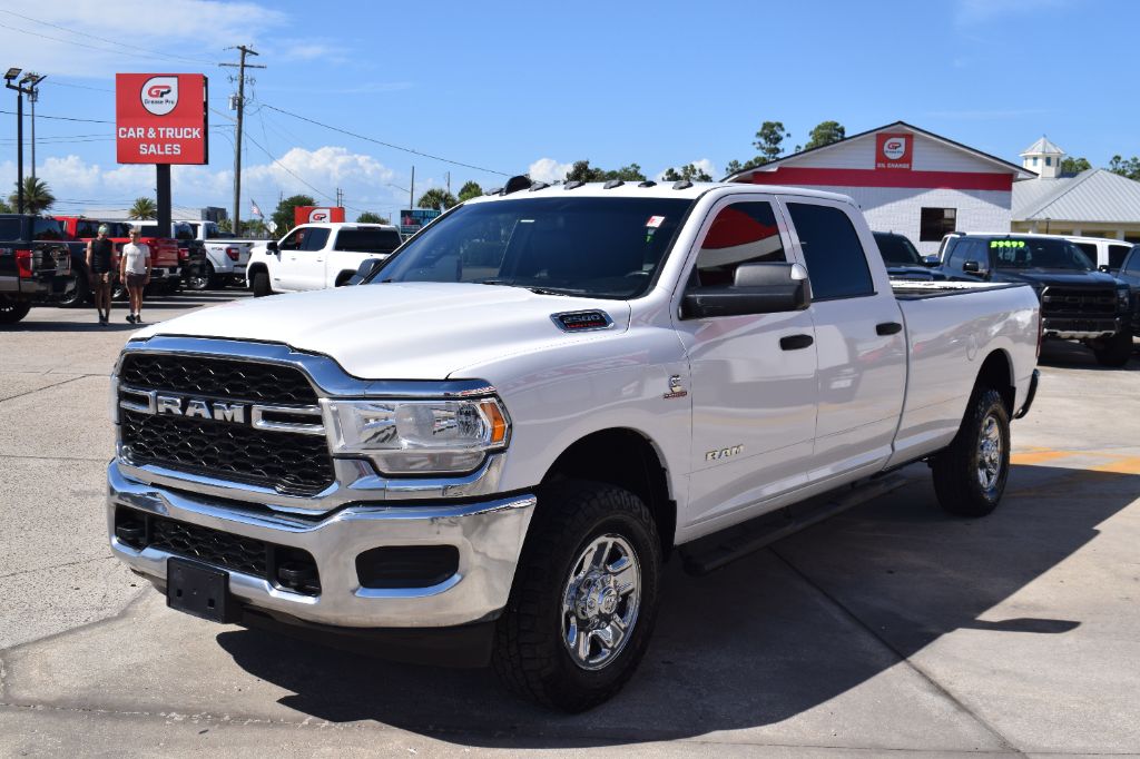 2022 RAM 2500 Tradesman 4X4 Crew Cab LWB's photo