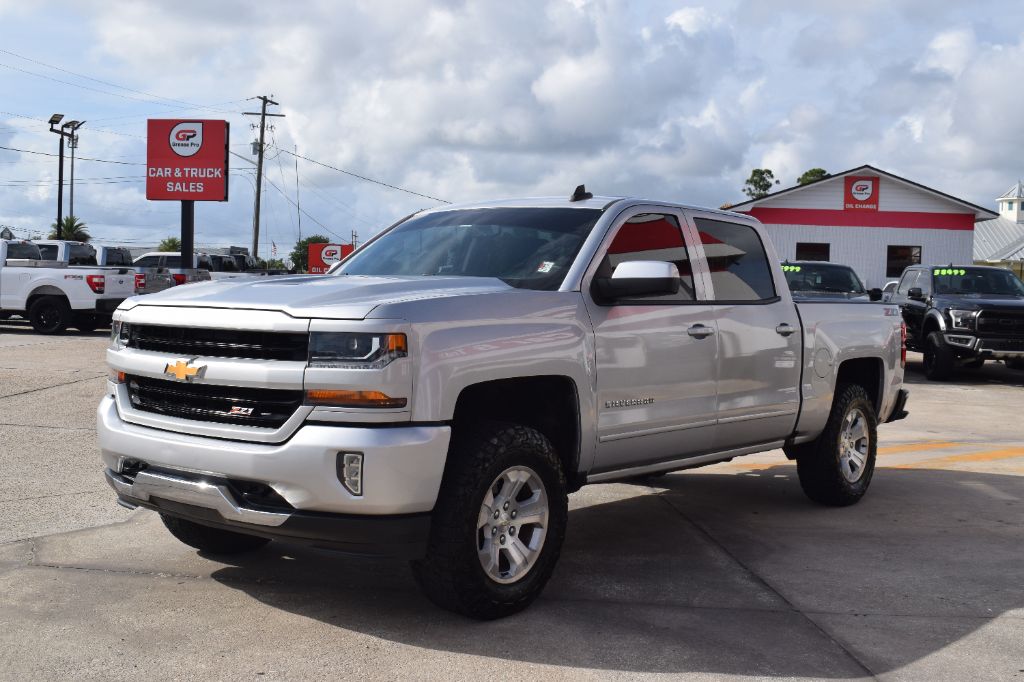 2018 Chevrolet Silverado 1500 LT Z71 4X4 Crew Cab Short Box's photo