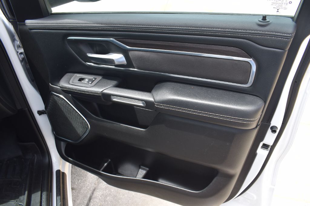 2025 RAM Ram 1500 Pickup Laramie - Photo 16