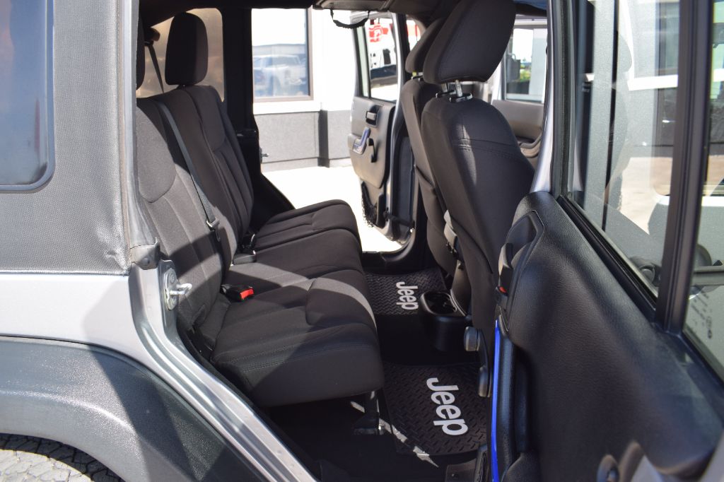 2015 Jeep Wrangler Unlimited Sport - Photo 12