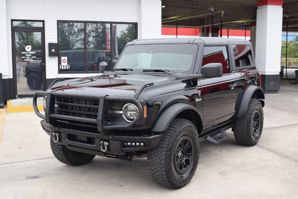 2023 Ford Bronco 2-Door Base