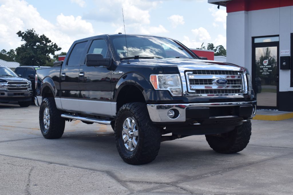 2013 Ford F-150 XLT 4x4 SuperCrew 145-in's photo