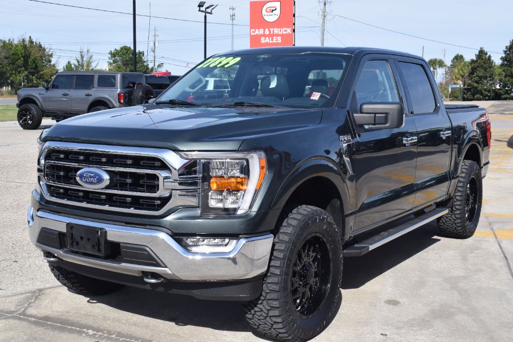 2021 Ford F-150 XLT's photo