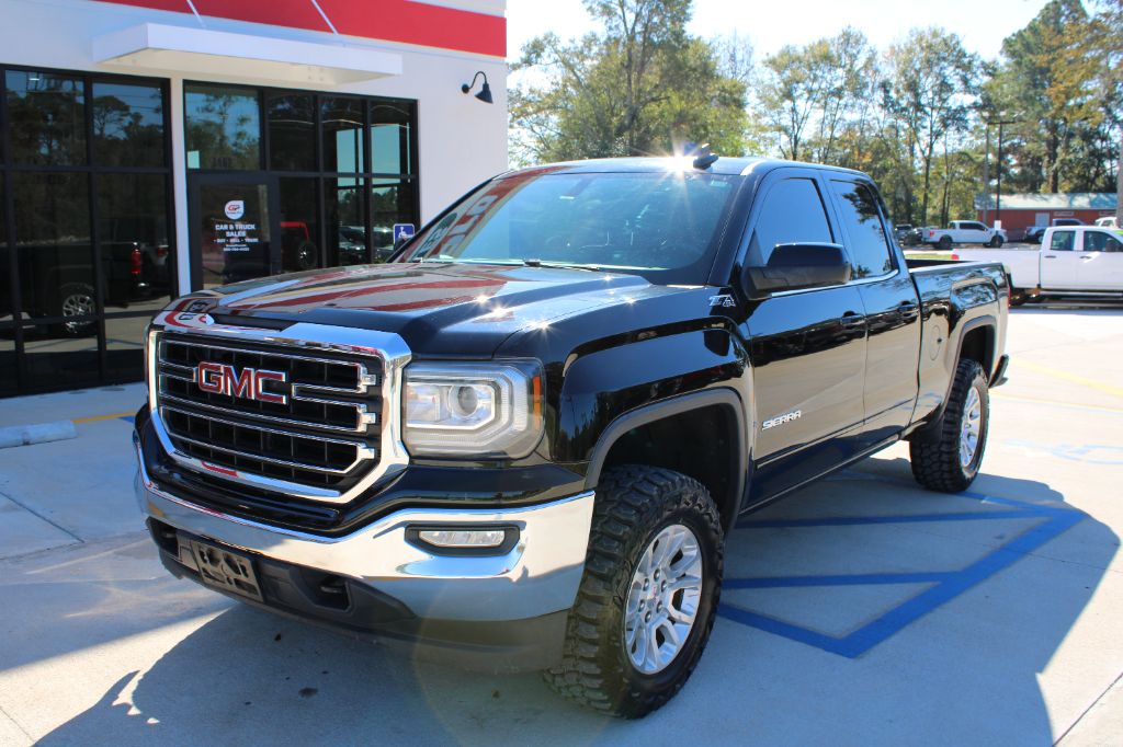 2017 GMC Sierra 1500 SLE's photo