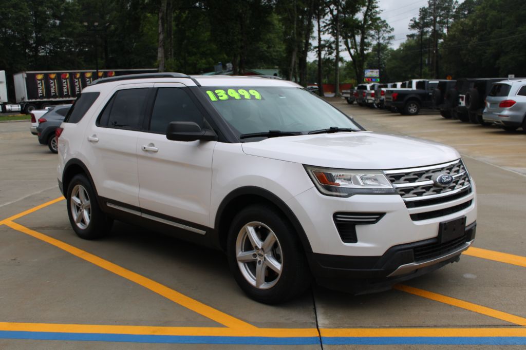 2018 Ford Explorer XLT FWD's photo